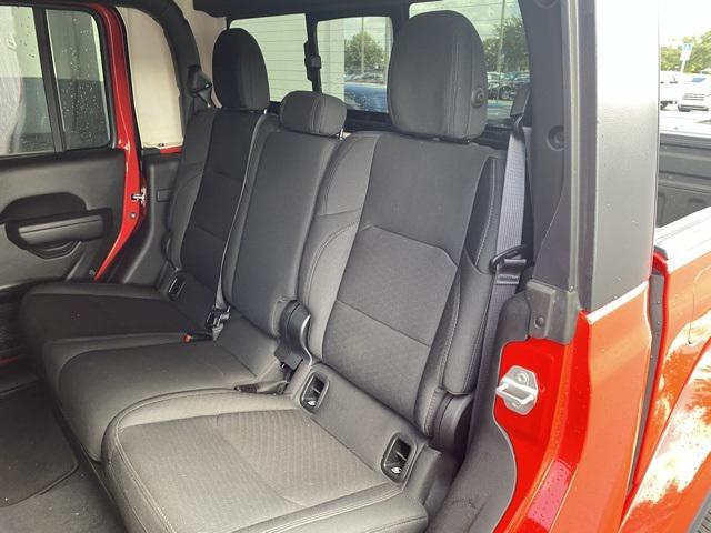 used 2022 Jeep Gladiator car, priced at $29,615