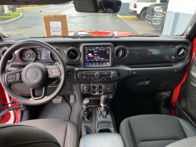 used 2022 Jeep Gladiator car, priced at $29,615