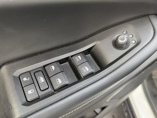 used 2021 Jeep Grand Cherokee L car, priced at $30,581