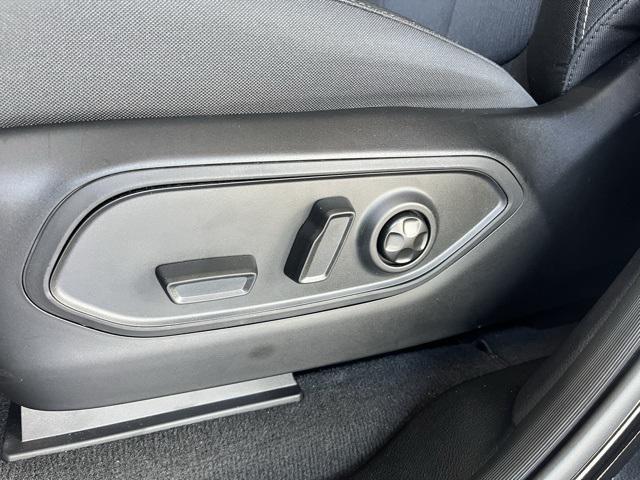 new 2025 Jeep Grand Cherokee L car, priced at $39,488
