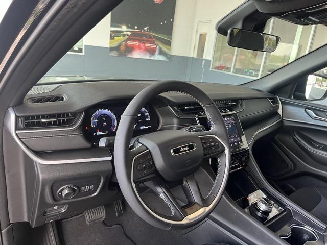 new 2025 Jeep Grand Cherokee L car, priced at $39,488