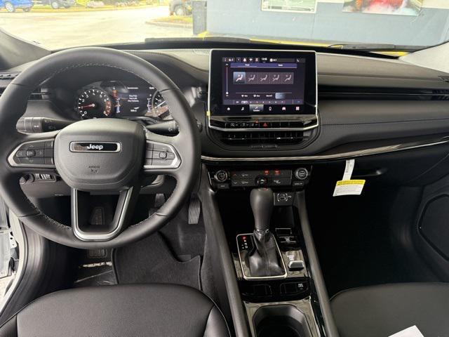 new 2026 Jeep Compass car, priced at $31,015