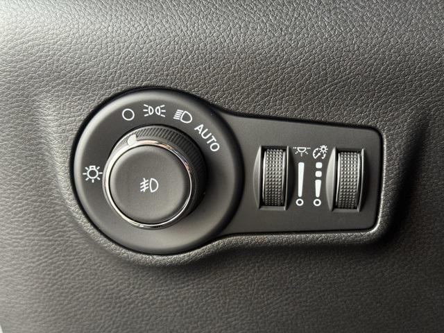 new 2026 Jeep Compass car, priced at $31,015