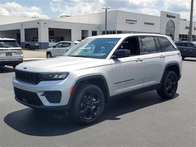 new 2024 Jeep Grand Cherokee car, priced at $38,345