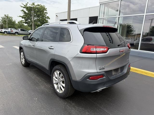 used 2015 Jeep Cherokee car, priced at $10,382