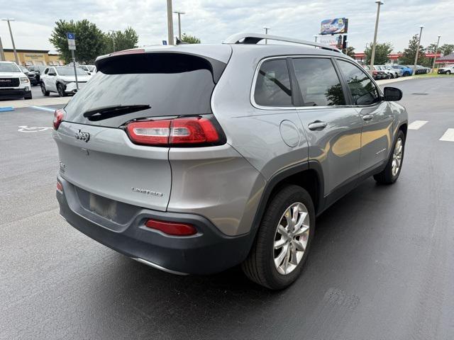 used 2015 Jeep Cherokee car, priced at $10,382