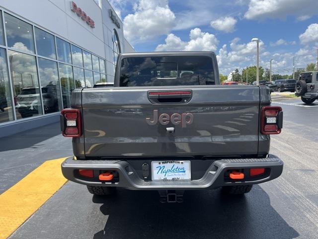 new 2025 Jeep Gladiator car, priced at $48,588