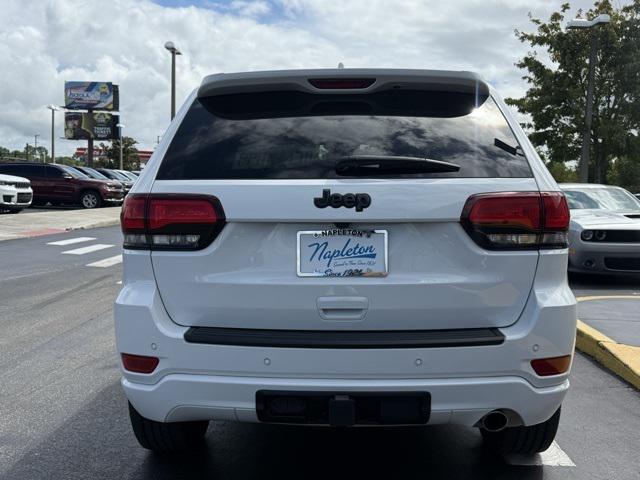 used 2022 Jeep Grand Cherokee car, priced at $25,000