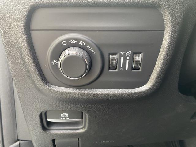 used 2021 Jeep Grand Cherokee L car, priced at $27,636