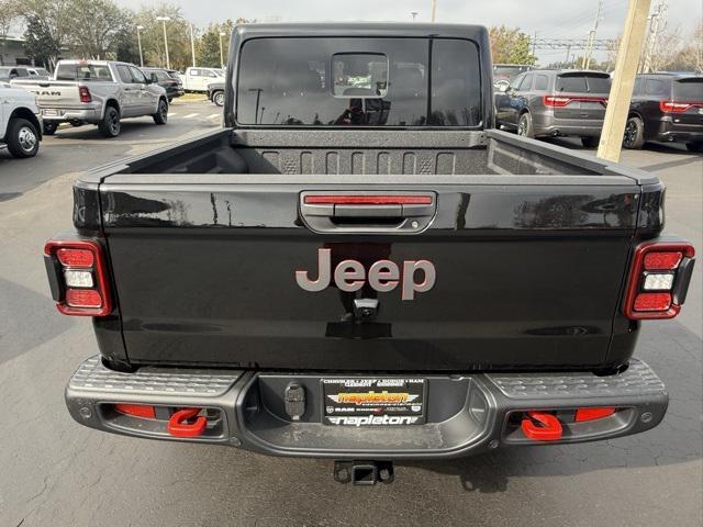 new 2025 Jeep Gladiator car, priced at $57,145