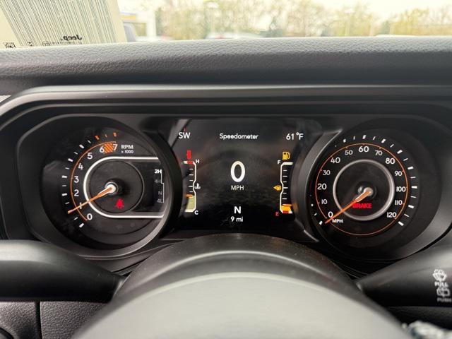 new 2025 Jeep Wrangler car, priced at $46,040