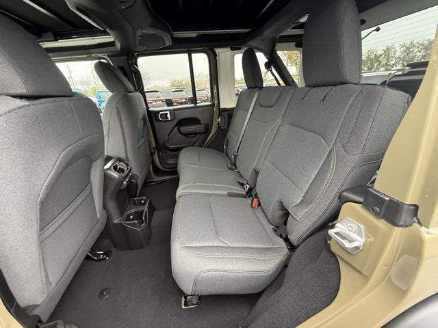 new 2025 Jeep Wrangler car, priced at $46,040