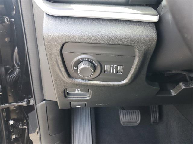 new 2024 Jeep Grand Cherokee L car, priced at $41,900