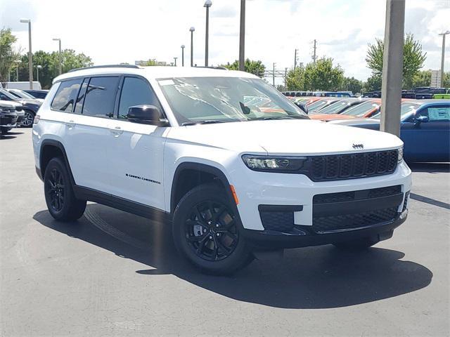 new 2024 Jeep Grand Cherokee L car, priced at $38,900