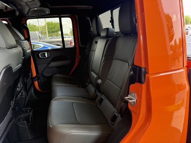 new 2025 Jeep Gladiator car, priced at $60,057