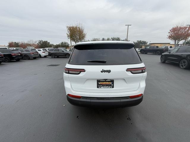 new 2025 Jeep Grand Cherokee L car, priced at $40,035