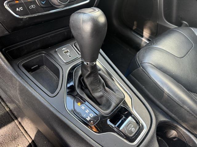 used 2020 Jeep Cherokee car, priced at $17,061