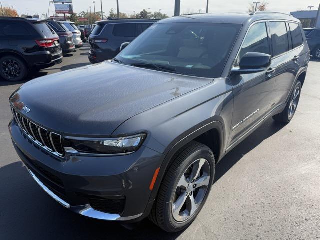 new 2025 Jeep Grand Cherokee L car, priced at $44,420