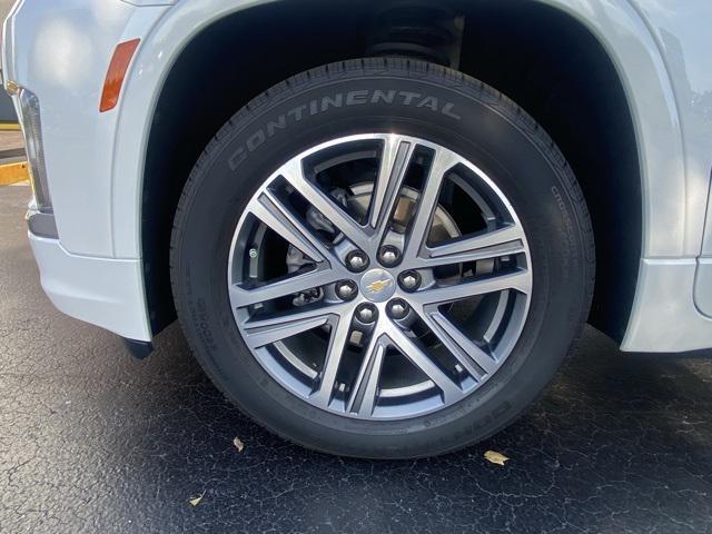 used 2022 Chevrolet Traverse car, priced at $33,733