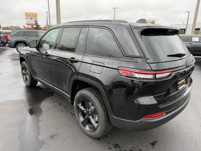 new 2025 Jeep Grand Cherokee car, priced at $45,333