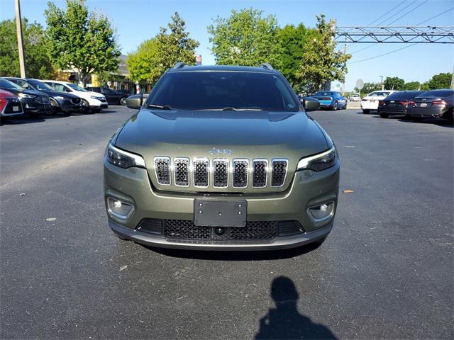 used 2019 Jeep Cherokee car, priced at $15,657