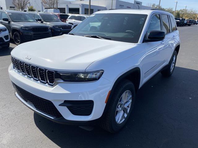 new 2025 Jeep Grand Cherokee car, priced at $35,500