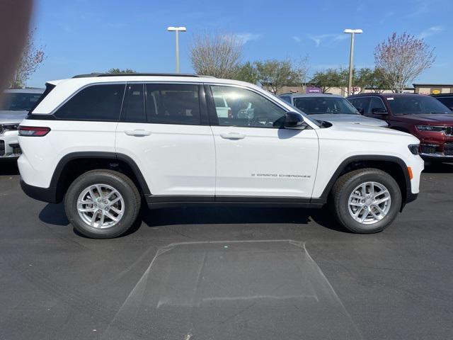 new 2025 Jeep Grand Cherokee car, priced at $35,500