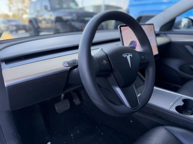 used 2021 Tesla Model 3 car, priced at $21,500