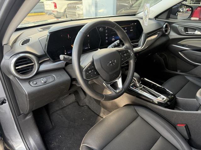 used 2025 Chevrolet Trax car, priced at $23,508