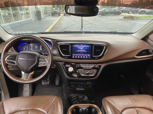 used 2018 Chrysler Pacifica car