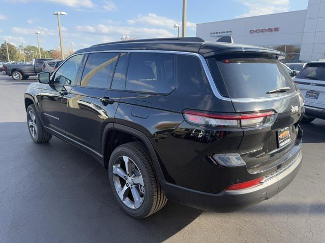 new 2025 Jeep Grand Cherokee L car, priced at $44,420