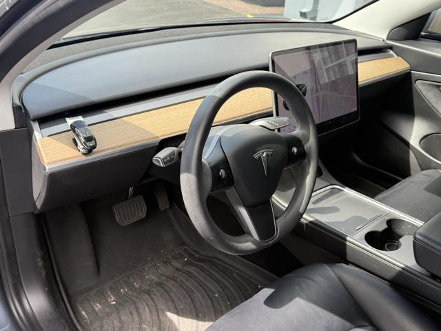 used 2021 Tesla Model 3 car, priced at $21,000