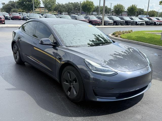 used 2021 Tesla Model 3 car, priced at $21,000