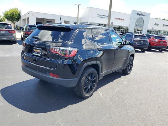 new 2024 Jeep Compass car, priced at $31,255