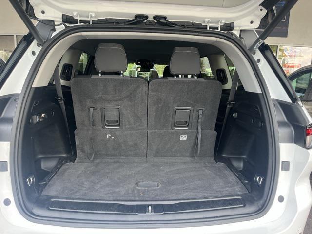 used 2022 Jeep Grand Cherokee L car, priced at $26,419