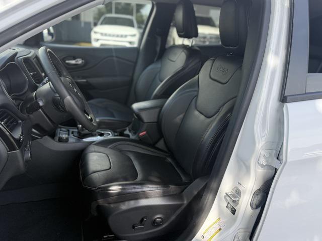 used 2023 Jeep Cherokee car, priced at $23,881
