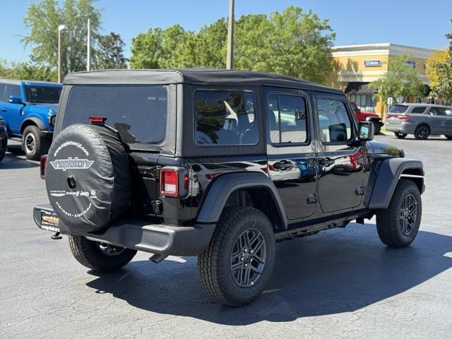 new 2025 Jeep Wrangler car, priced at $47,040