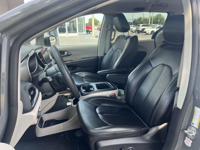 used 2023 Chrysler Pacifica car, priced at $22,146