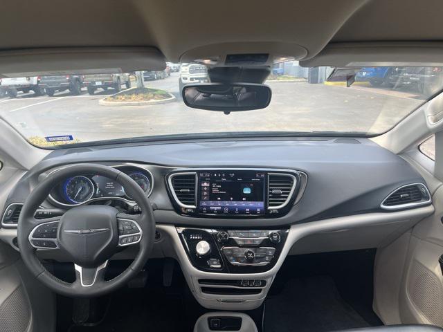 used 2023 Chrysler Pacifica car, priced at $22,146