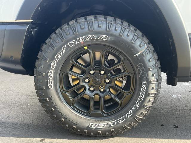 new 2025 Ram 1500 car, priced at $64,371