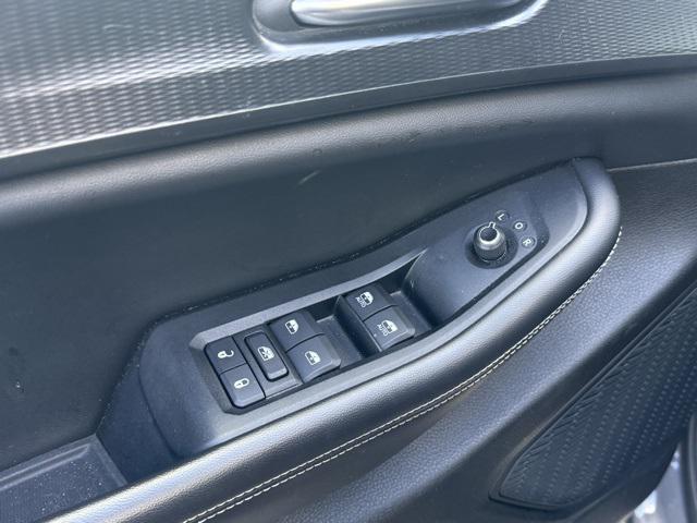 used 2023 Jeep Grand Cherokee L car, priced at $24,779