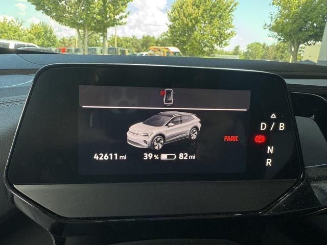 used 2023 Volkswagen ID.4 car, priced at $19,548