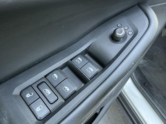 used 2022 Jeep Grand Cherokee car, priced at $28,974