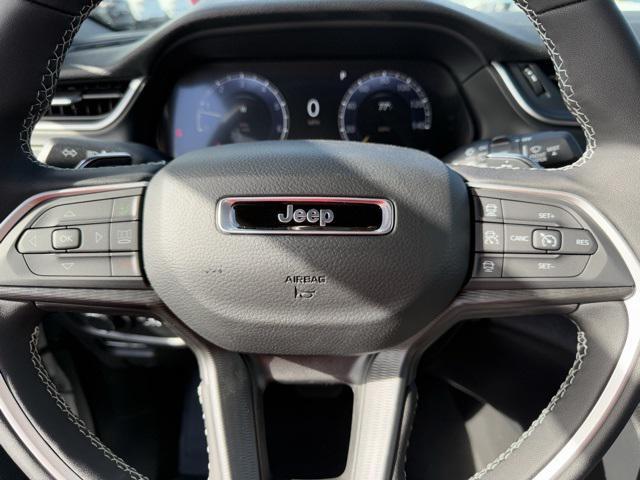 new 2025 Jeep Grand Cherokee car, priced at $36,903