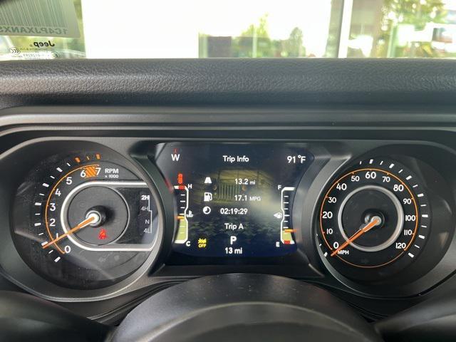 new 2025 Jeep Wrangler car, priced at $38,705