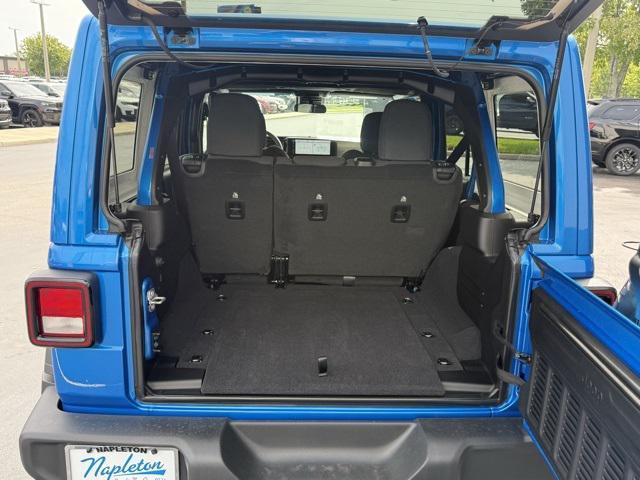 new 2025 Jeep Wrangler car, priced at $47,191