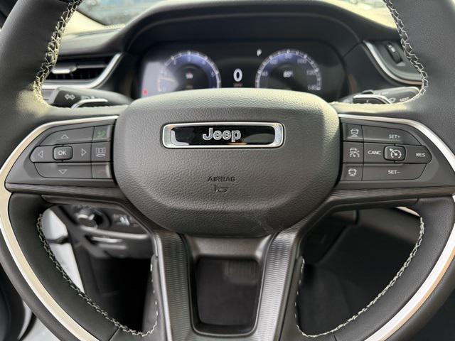 new 2025 Jeep Grand Cherokee L car, priced at $39,225