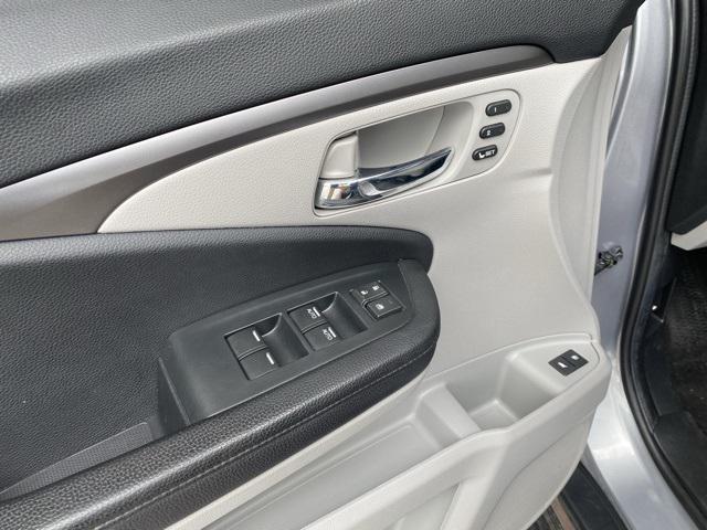 used 2022 Honda Pilot car, priced at $29,168