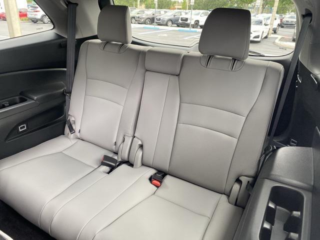 used 2022 Honda Pilot car, priced at $29,168