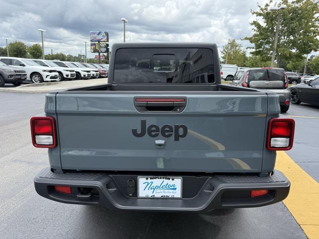 new 2025 Jeep Gladiator car, priced at $38,738